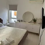 Vilamoura Modern House *