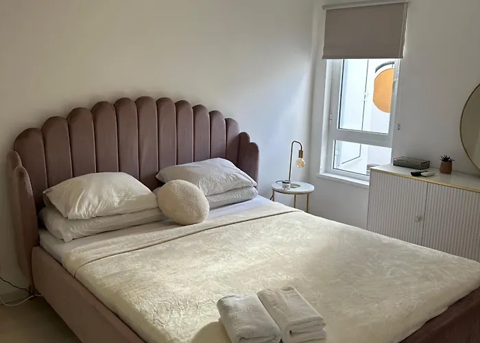 Vilamoura Modern House Вилла *