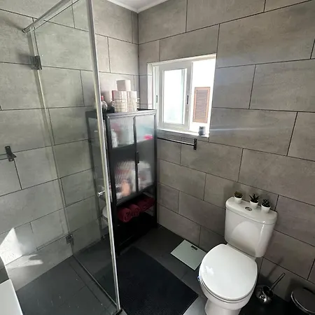 Vilamoura Modern House 奎特里拉